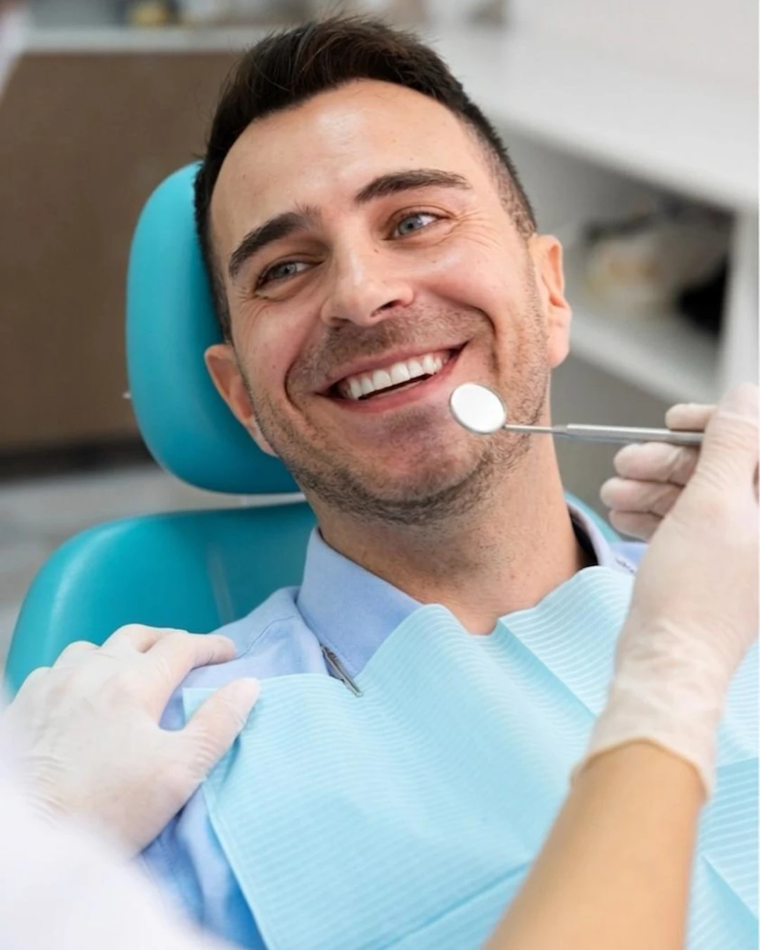 Denti-che-si-muovono-attenzione-potresti-avere-la-parodontite